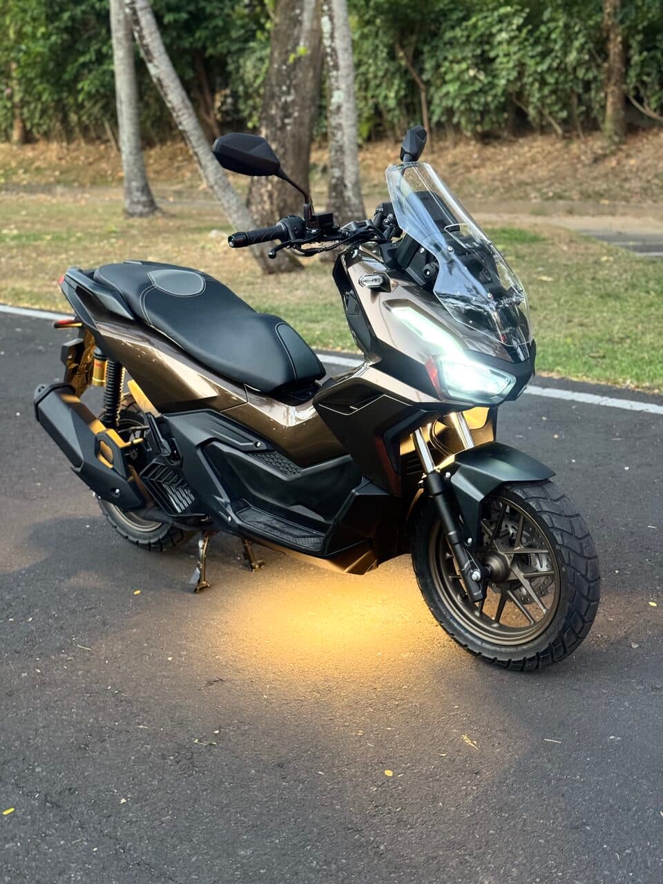 Honda ADV RoadSync — bike rental Bali